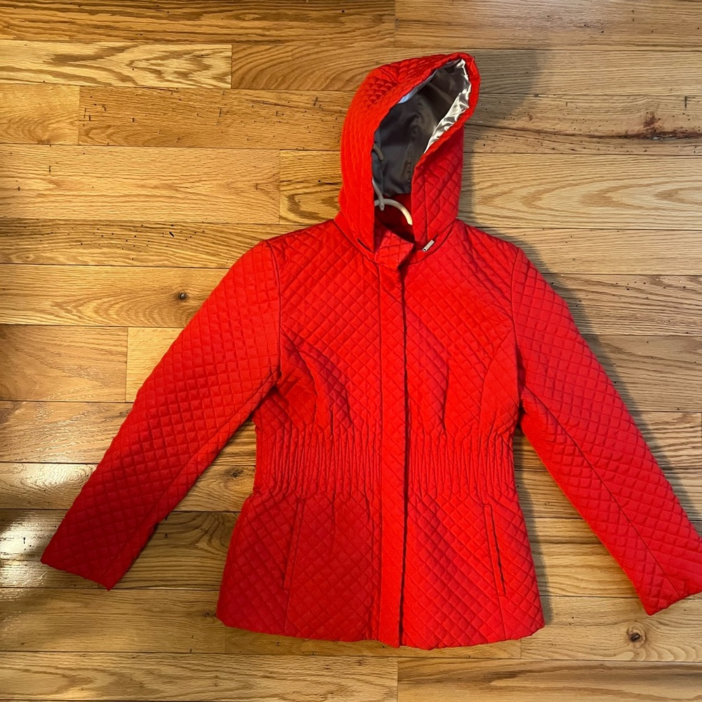 Calvin Klein quilted red cinch waist jacket - size Medium